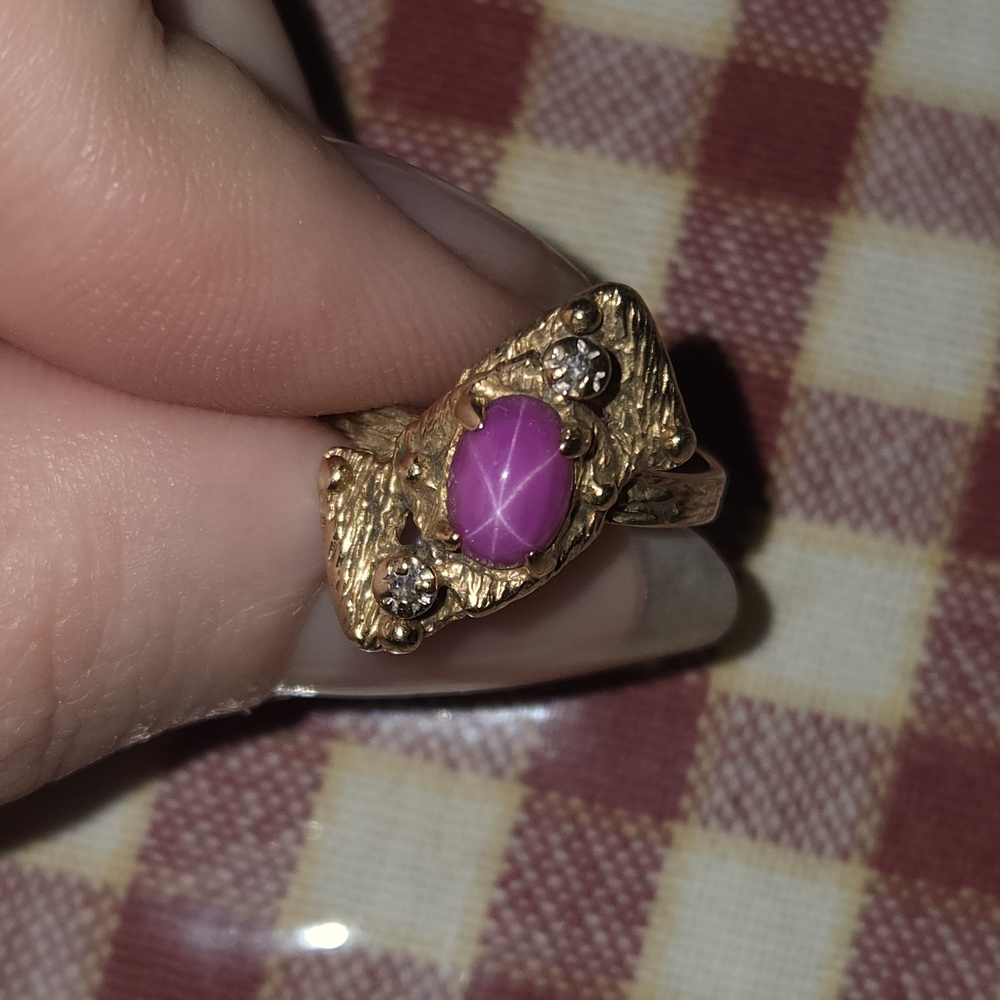 Vintage Gold Star Ruby Ring